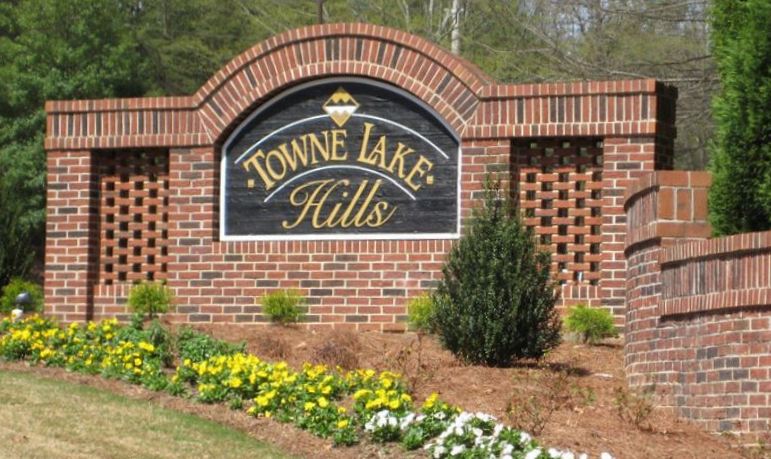 Towne Lake